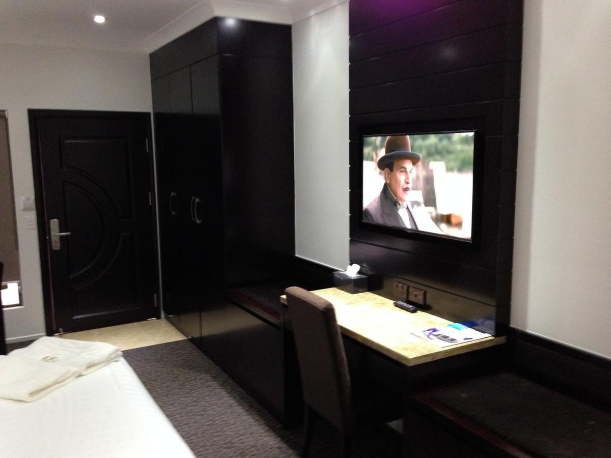 Western Downs Motor Inn Miles Стая снимка