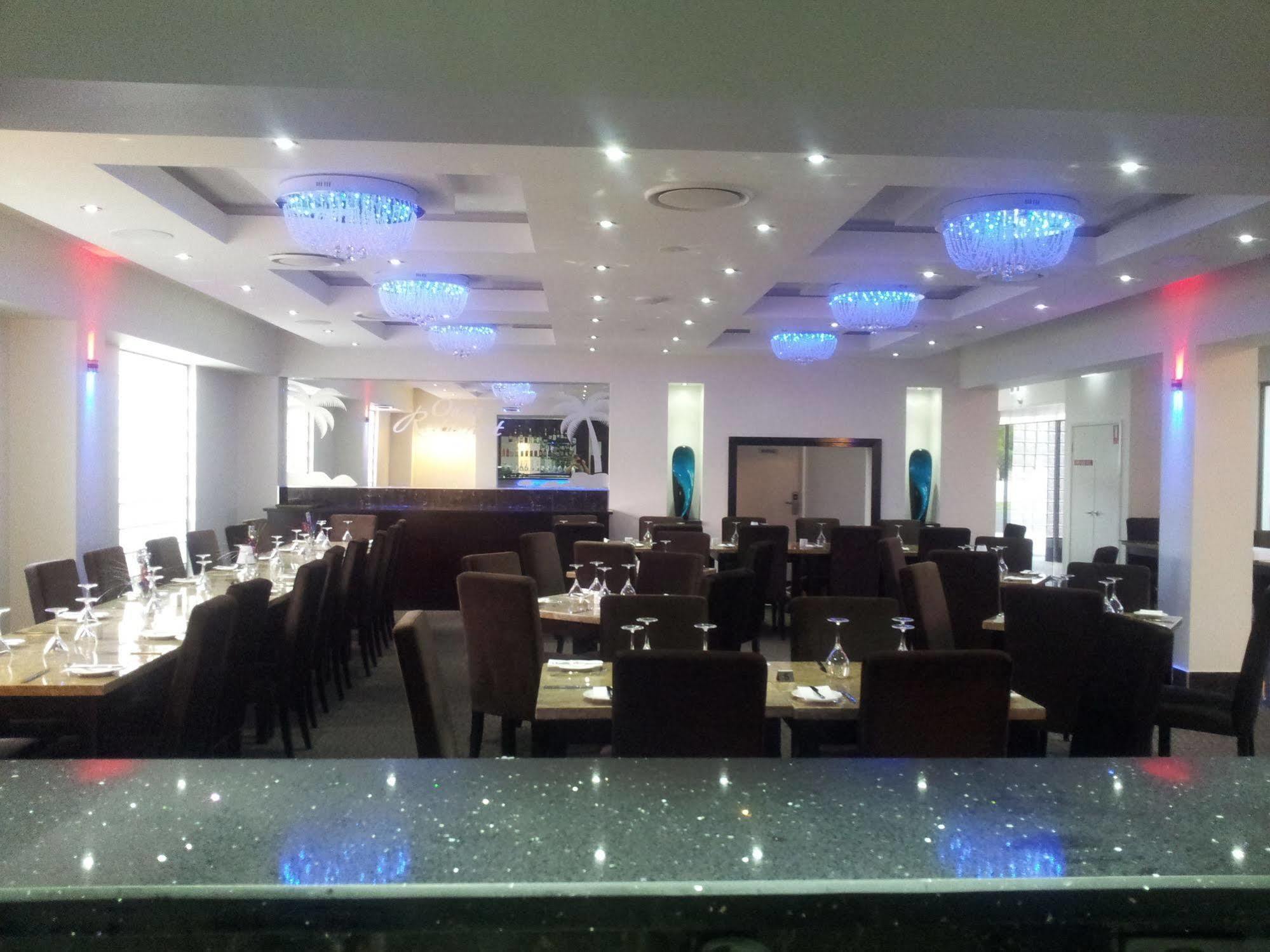 Western Downs Motor Inn Miles Екстериор снимка
